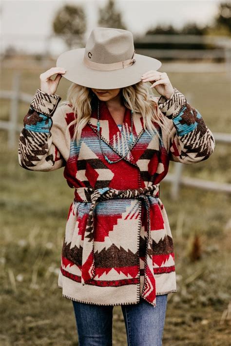 cowgirl wear boutique.